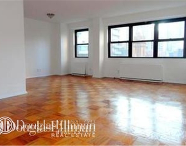 401 East 88th St - Photo Thumbnail 0