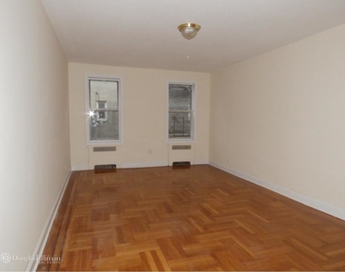 793 Sterling Pl - Photo Thumbnail 4