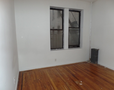 537 Clinton Avenue - Photo Thumbnail 3