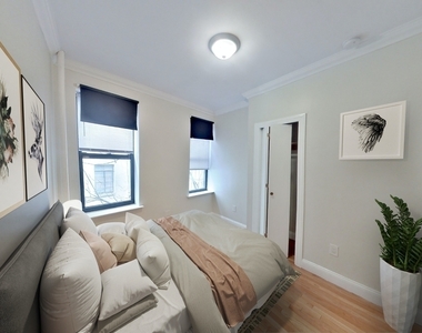 113 Elizabeth Street - Photo Thumbnail 3