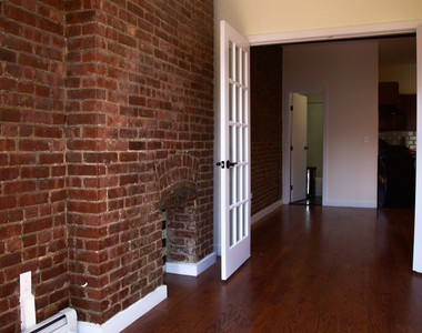 1433 Bedford Ave - Photo Thumbnail 10