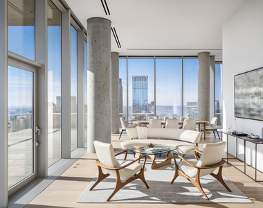 400 East 39th St - Photo Thumbnail 4