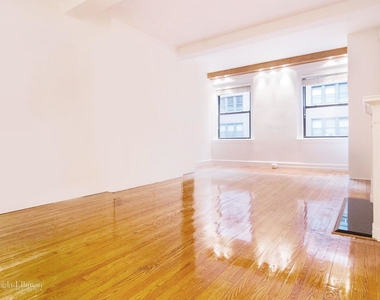 145 West 58th St - Photo Thumbnail 1