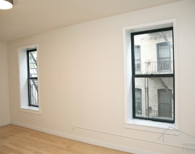 100 Lefferts Ave - Photo Thumbnail 3