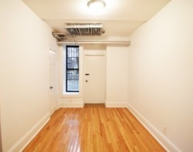 562 West 174th St - Photo Thumbnail 1