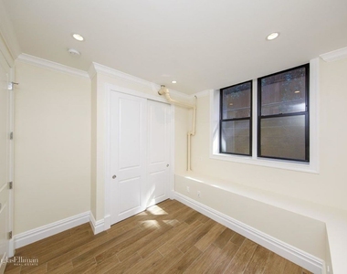 42 Sidney Pl - Photo Thumbnail 3