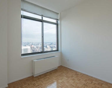 2BR on Montague Street - Photo Thumbnail 7