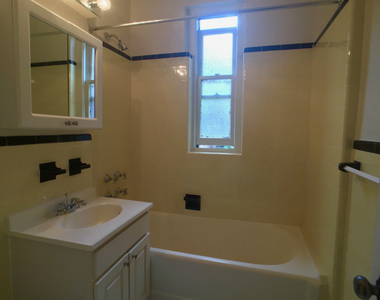 135 West 225th Street 5H - Photo Thumbnail 11