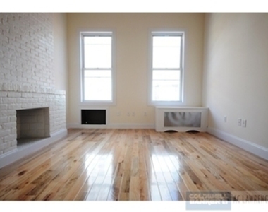 334 East 22 Street - Photo Thumbnail 1