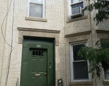 829 Caton Ave - Photo Thumbnail 9