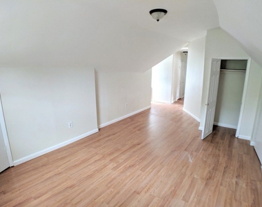 163-30 Phroane Avenue #4 - Photo Thumbnail 5