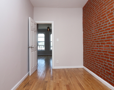 191 Sumpter St - Photo Thumbnail 6