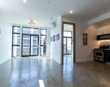 30 Belvidere St - Photo Thumbnail 7