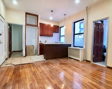 240 West 104th St - Photo Thumbnail 3