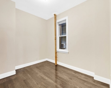 164 Ludlow St - Photo Thumbnail 4