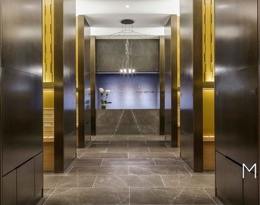 450 West 42nd Street - Photo Thumbnail 10