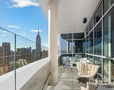 225 East 39th Street - Photo Thumbnail 16