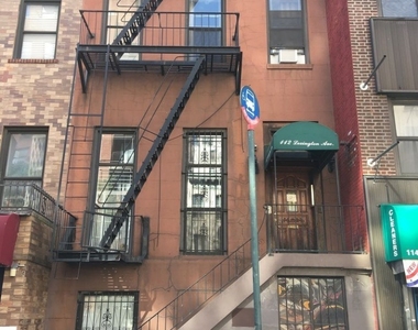 112 Lexington Avenue - Photo Thumbnail 0