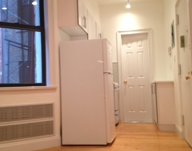 172 Mulberry Street - Photo Thumbnail 3