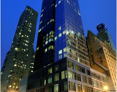 247 West 46th St - Photo Thumbnail 9