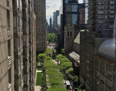 West 60th Street - Photo Thumbnail 7