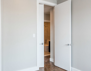 370 E 23rd St - Unit: 3K - Photo Thumbnail 6