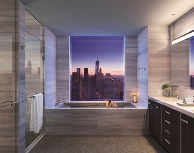 600 West 43rd St - Photo Thumbnail 3