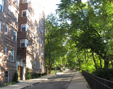 Cooper Street and West 204th Street - Photo Thumbnail 4