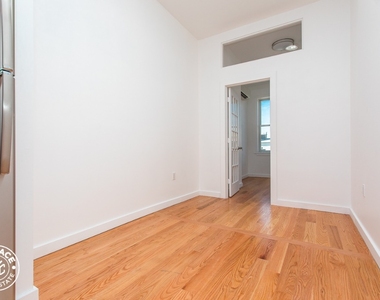 235 Jefferson Street #2r - Photo Thumbnail 3