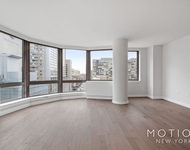 374 East 33rd Street - Photo Thumbnail 4