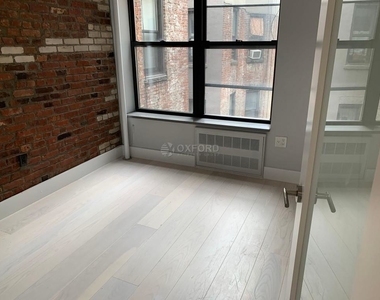 195 Stanton Street - Photo Thumbnail 9