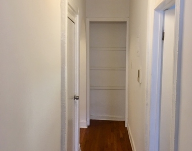 1047 Bedford Ave - Photo Thumbnail 4