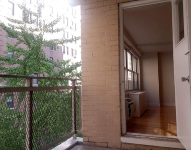 210 West 89th Street, Uws, Stonehenge - Photo Thumbnail 2