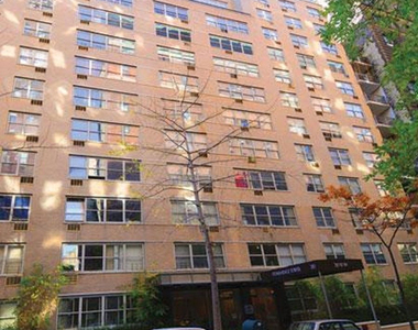 210 West 89th Street, Uws, Stonehenge - Photo Thumbnail 5