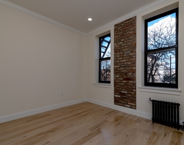 946 Bushwick Avenue - Photo Thumbnail 3