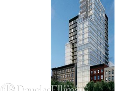 305 East 85th St - Photo Thumbnail 6