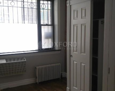 416 East 13th Street - Photo Thumbnail 3