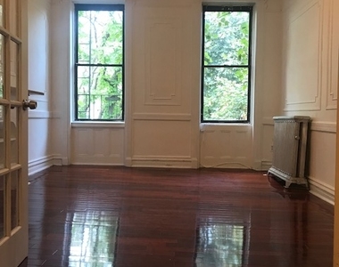 1047 Bedford Avenue - Photo Thumbnail 4