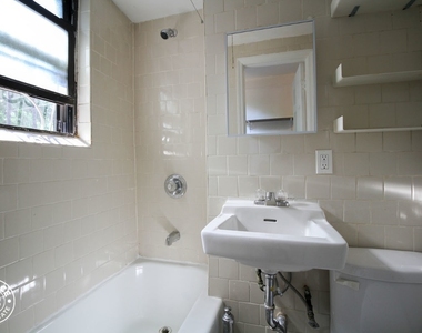 220 Suydam Street - Photo Thumbnail 8