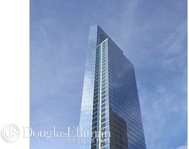 200 West 67th St - Photo Thumbnail 5