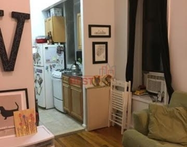 200 west 113 street , Manhattan  - Photo Thumbnail 0