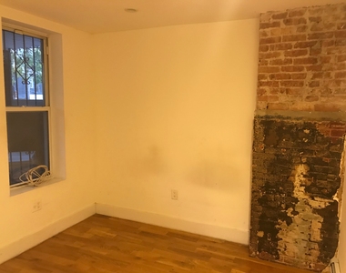 121 Essex St. - Photo Thumbnail 8