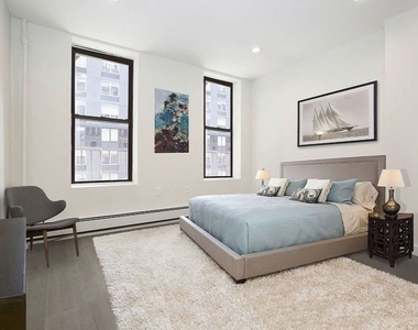 343 West 47th Street - Photo Thumbnail 2