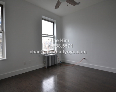 523 East 12th Street - Photo Thumbnail 0