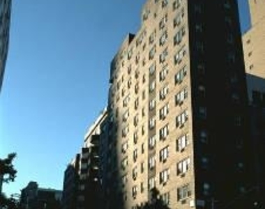 East 27th Street - Photo Thumbnail 0