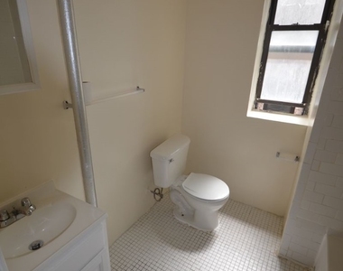 164 Amsterdam Ave - Photo Thumbnail 9