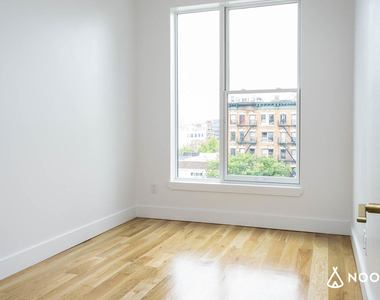 739 Park Ave 4b - Photo Thumbnail 6