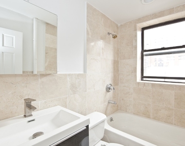 332 West 47th St - Photo Thumbnail 5