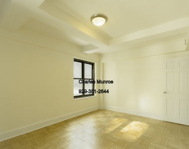 141 East 56th Street - Photo Thumbnail 4