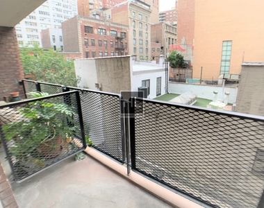 165 east 35th street - Photo Thumbnail 2